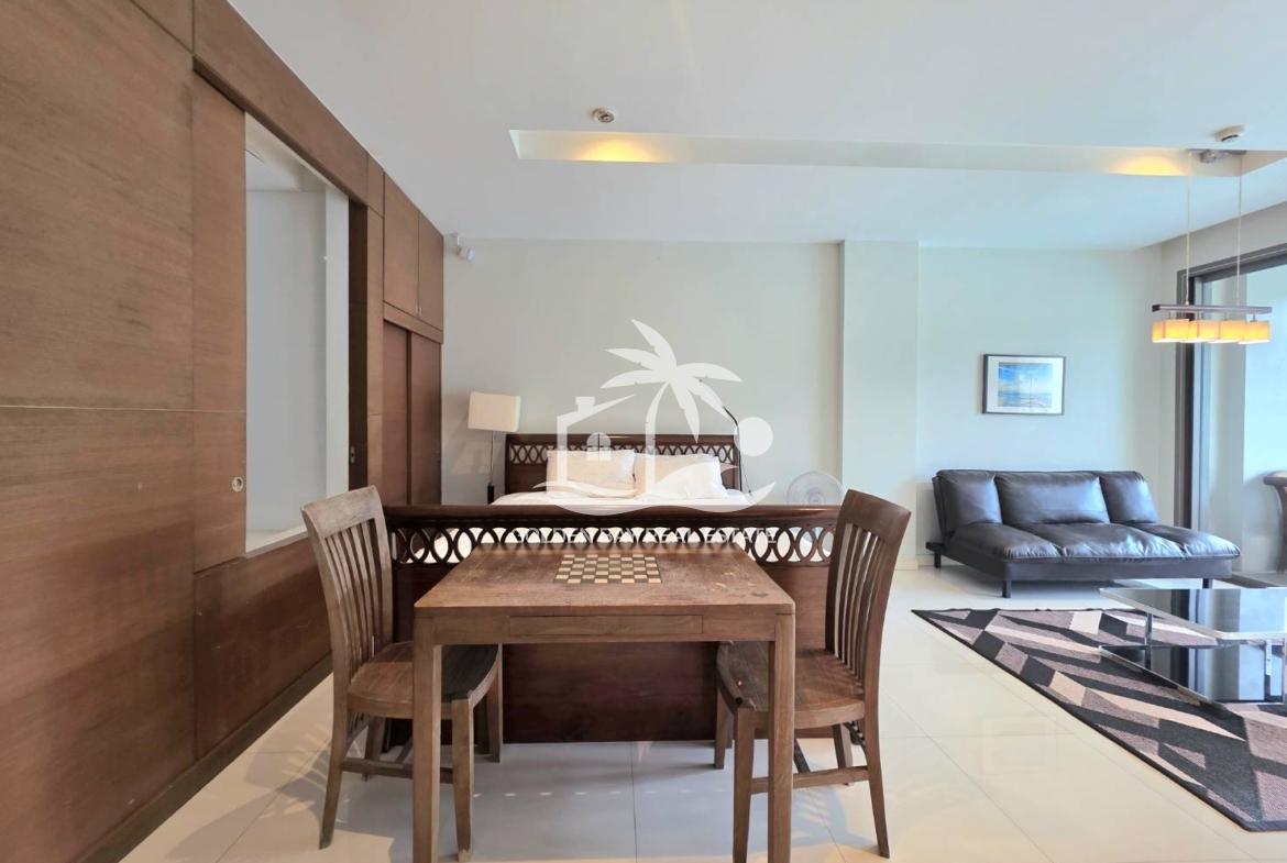 Ananya Beachfront Condominium – Wongamat