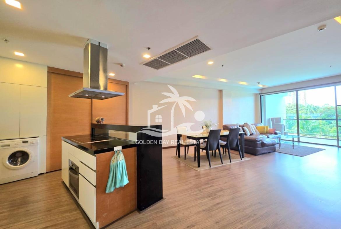 Ananya Beachfront Condominium – Wongamat