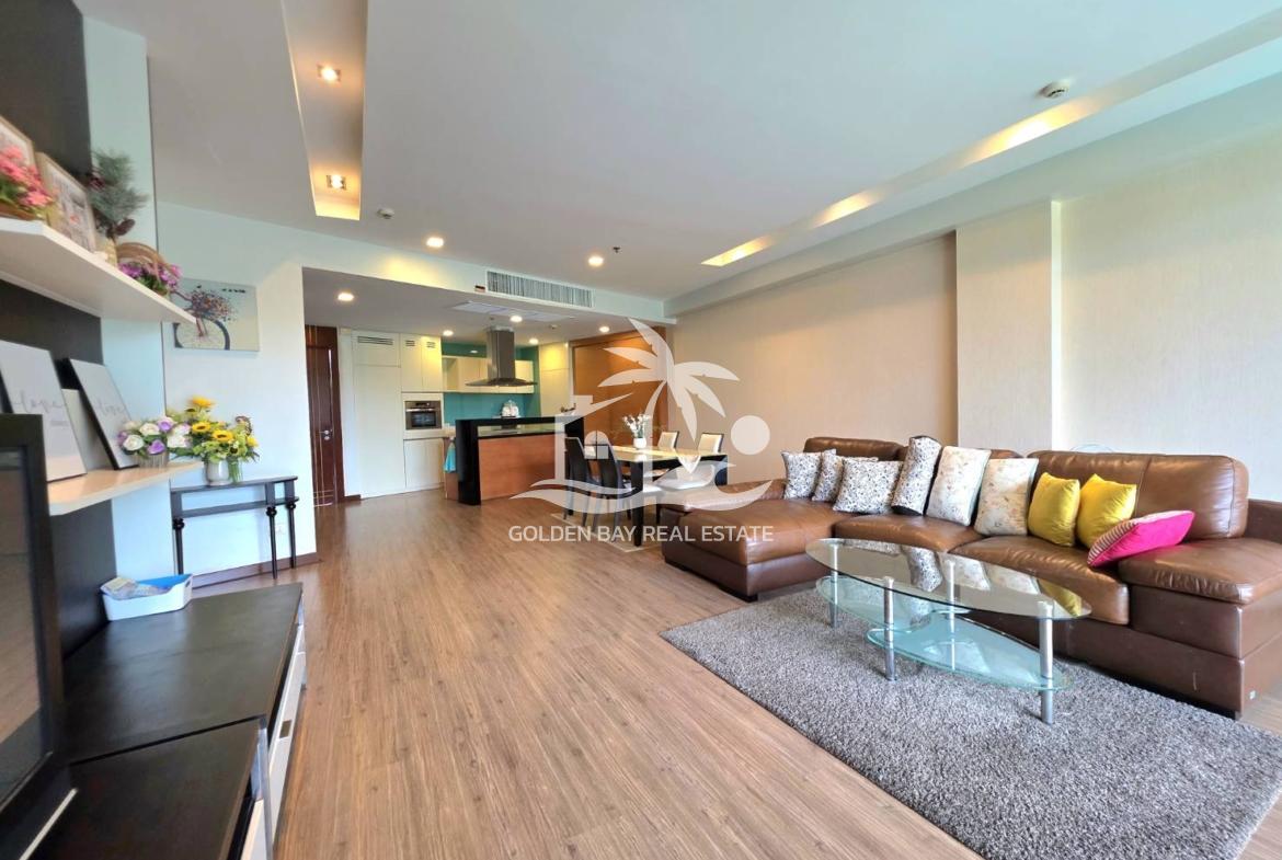 Ananya Beachfront Condominium – Wongamat