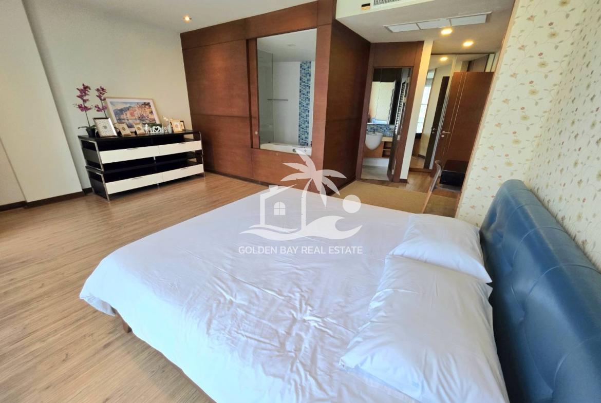 Ananya Beachfront Condominium – Wongamat