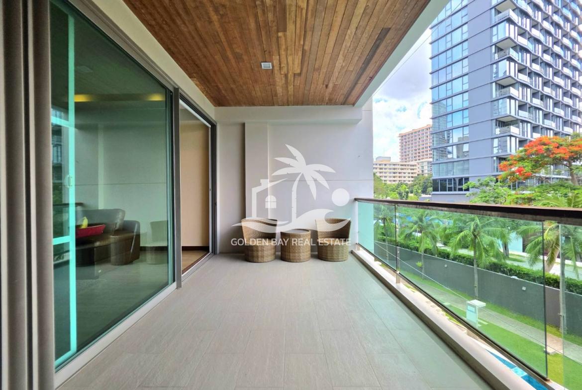 Ananya Beachfront Condominium – Wongamat