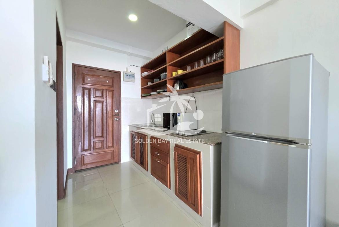 Sombat Pattaya Condotel – Pratumnak Hill