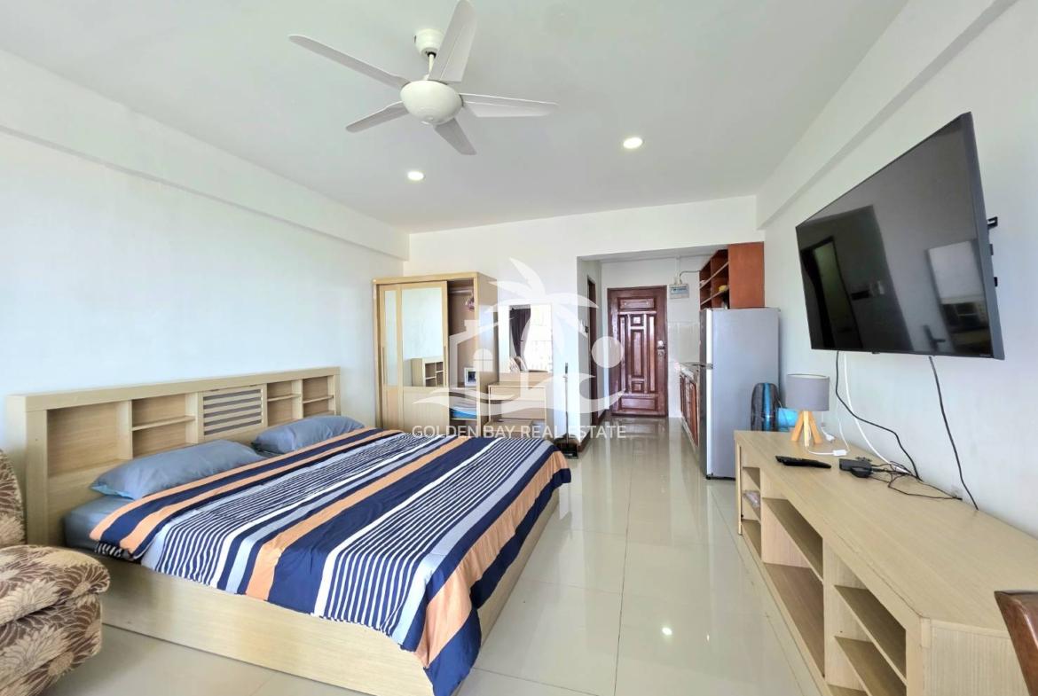 Sombat Pattaya Condotel – Pratumnak Hill