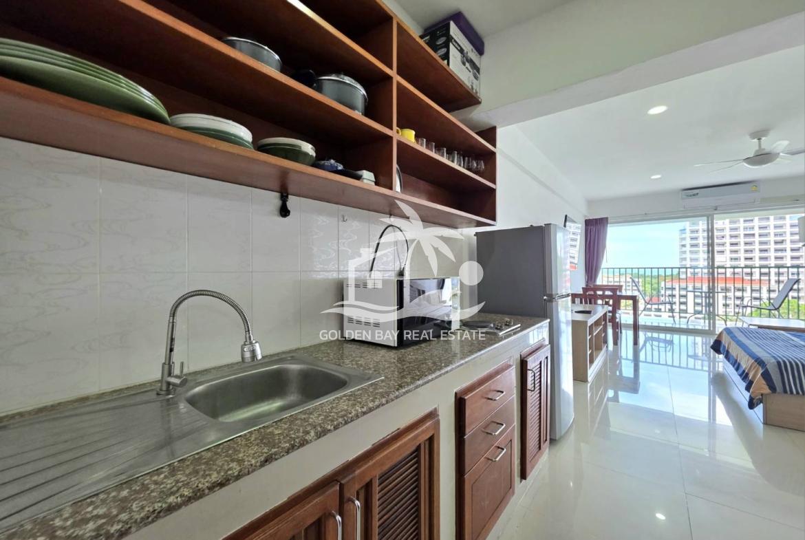 Sombat Pattaya Condotel – Pratumnak Hill