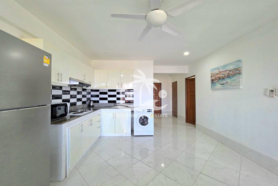Sombat Pattaya Condotel – Pratumnak Hill