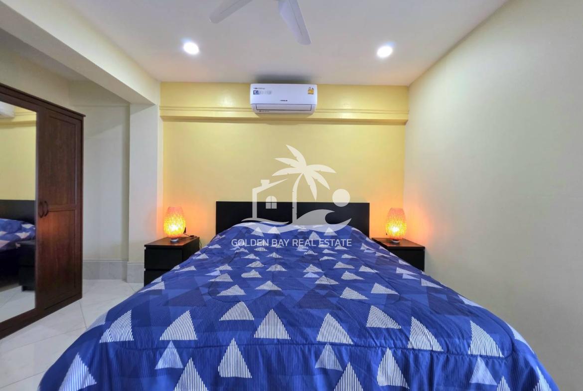 Sombat Pattaya Condotel – Pratumnak Hill