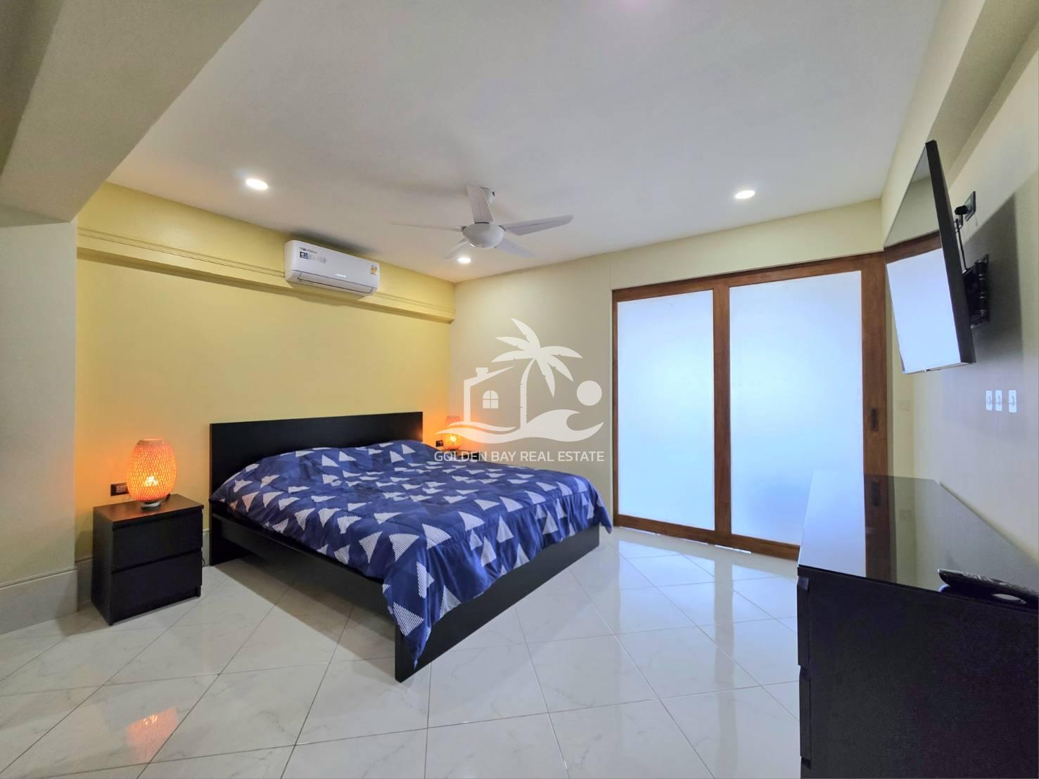 1672661_0 Sombat Pattaya Condotel – Pratumnak Hill