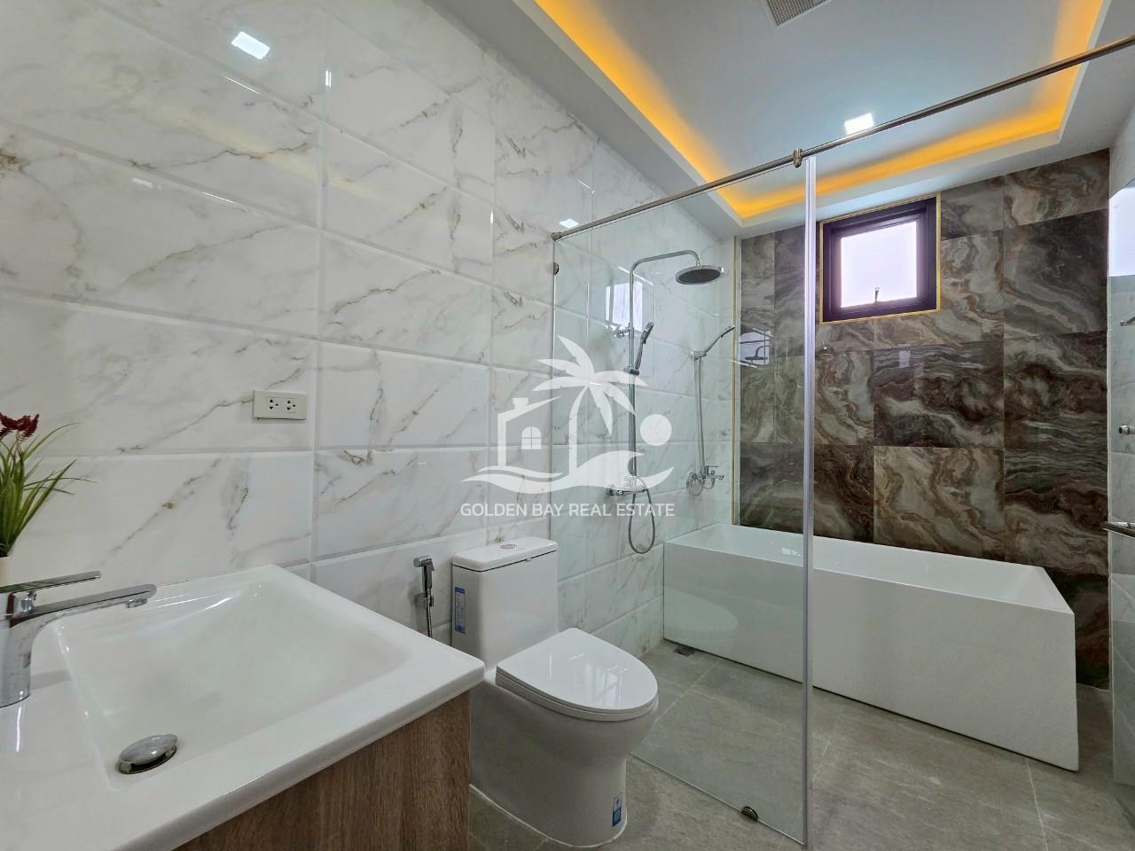 Private House Mabprachan – East Pattaya
