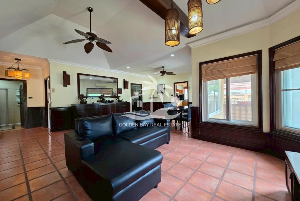 Private House in Soi Thepnimit – East Pattaya