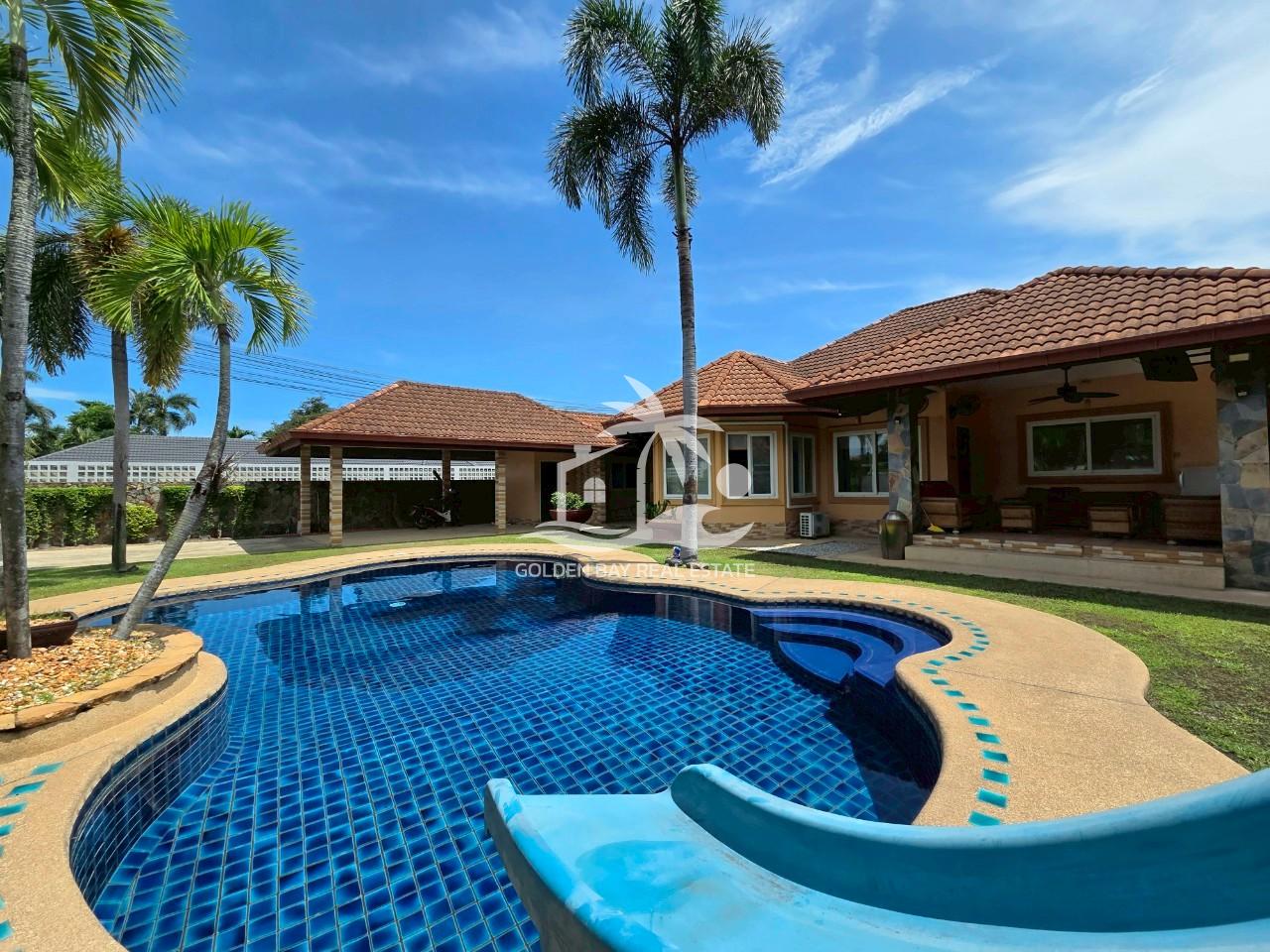 LINE_ALBUM_23052025_250523_22 Private House in Soi Thepnimit – East Pattaya