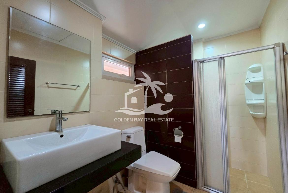 Private House in Soi Thepnimit – East Pattaya