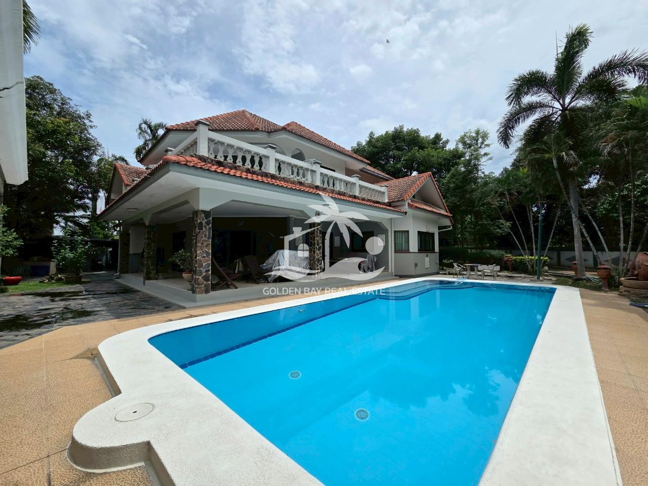 LINE_ALBUM_24052025_250524_25 Private House in Pong – East Pattaya