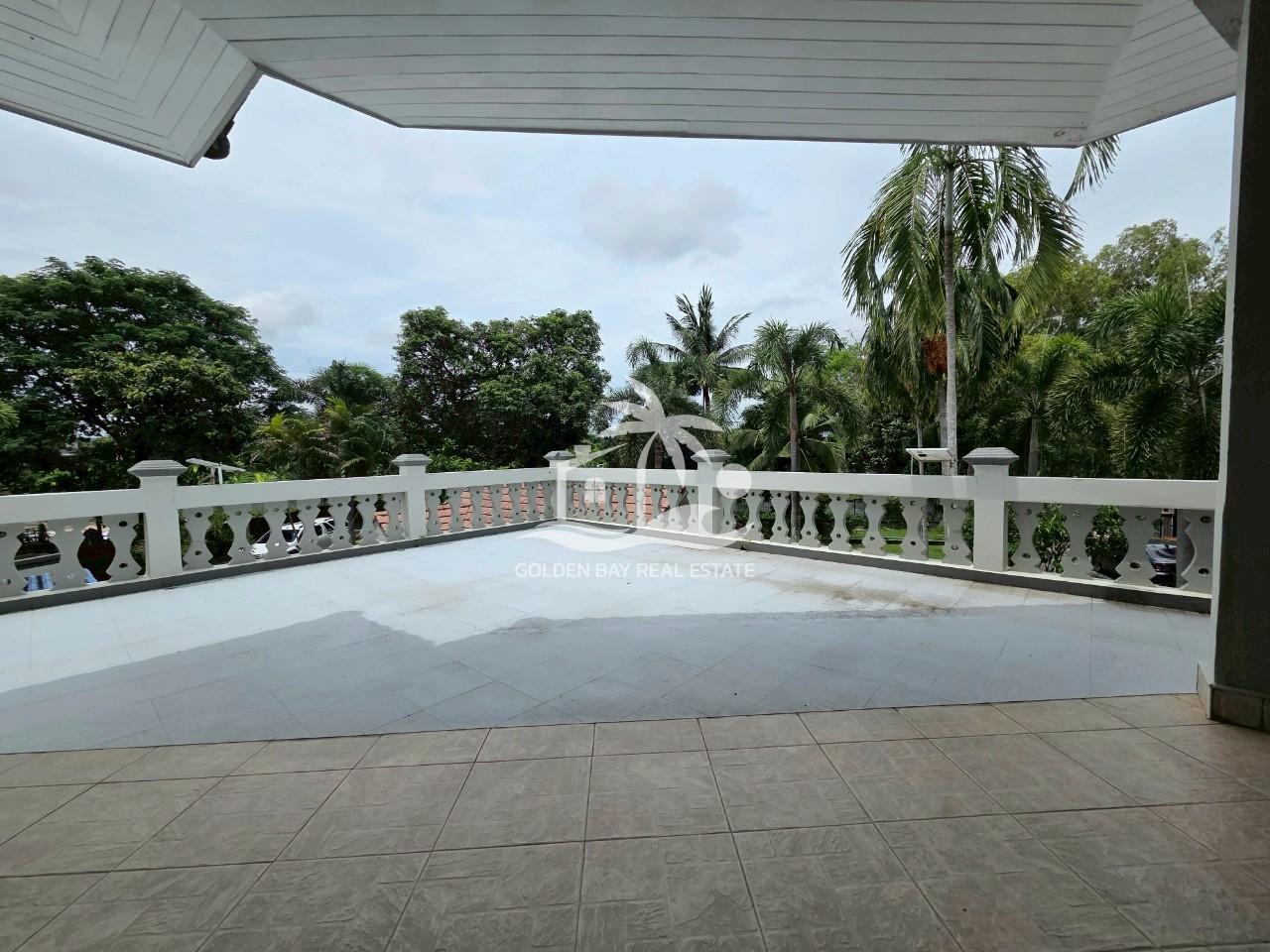 LINE_ALBUM_24052025_250524_9 Private House in Pong – East Pattaya