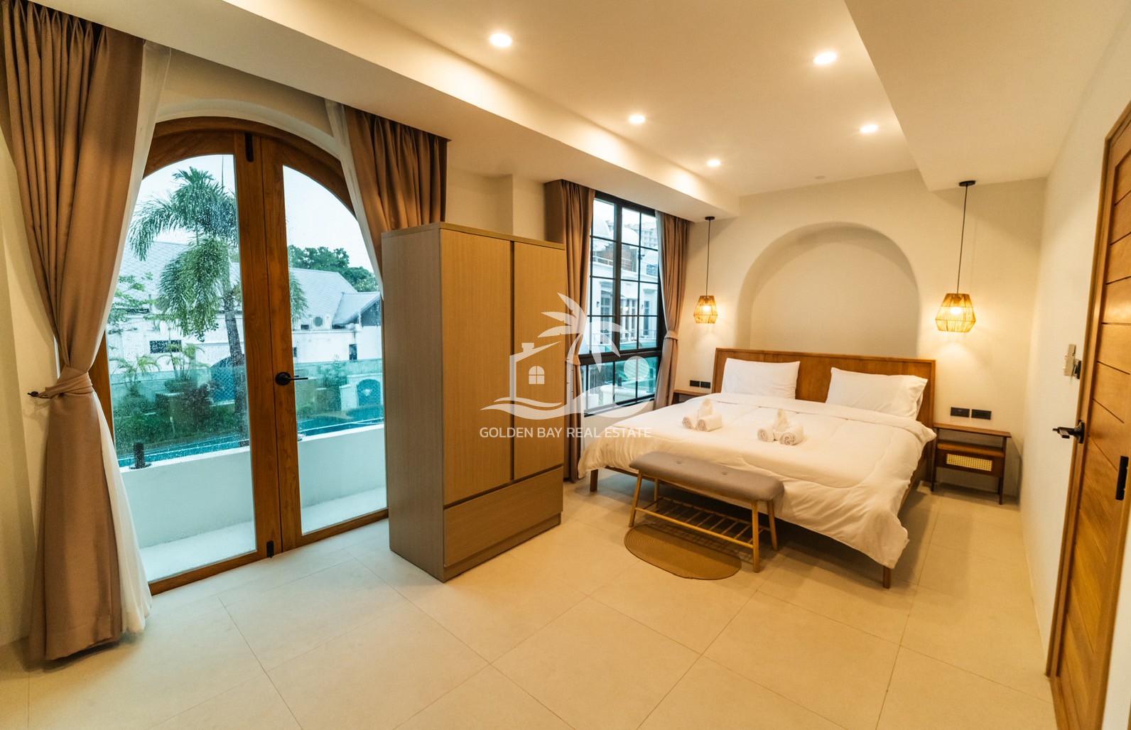 LINE_ALBUM_Santorini Wongamat 75K_250509_24 Wongamat Exclusive Place – Wongamat