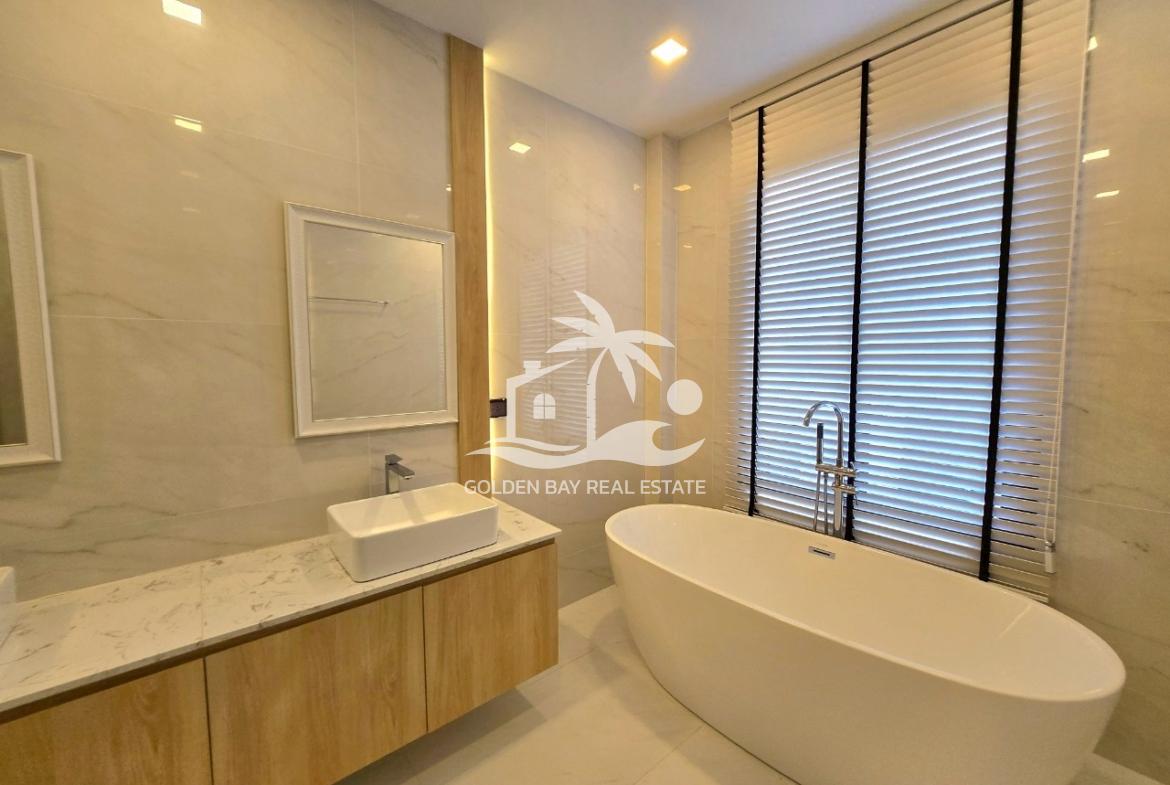 Private house Mabprachan lake  – East Pattaya