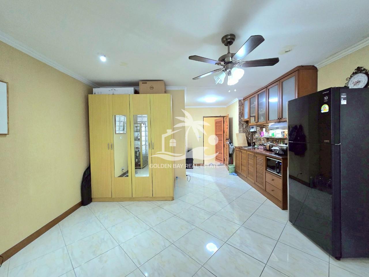 Jomtien Complex – Jomtien