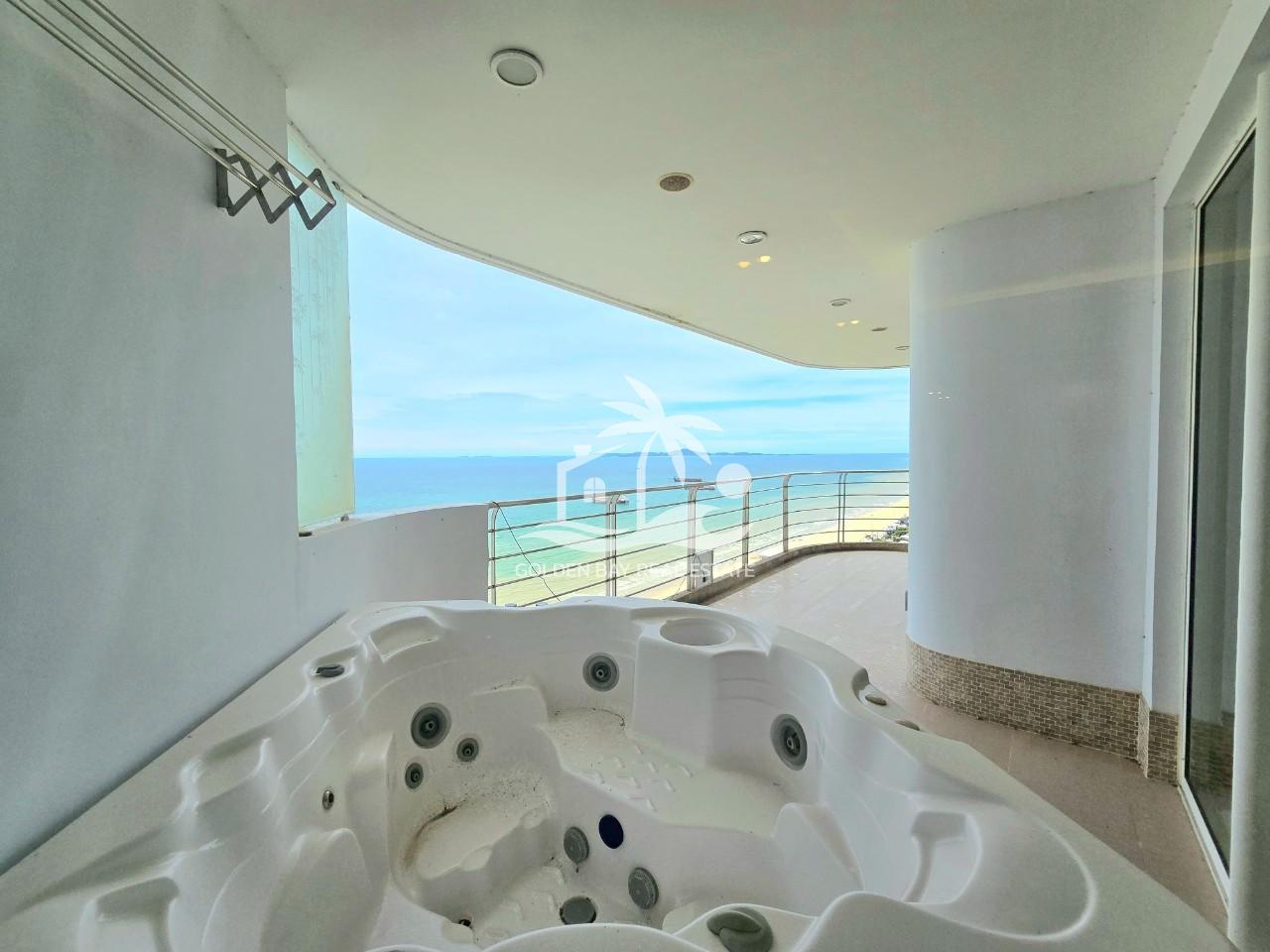 La Royale Beach – Na Jomtien