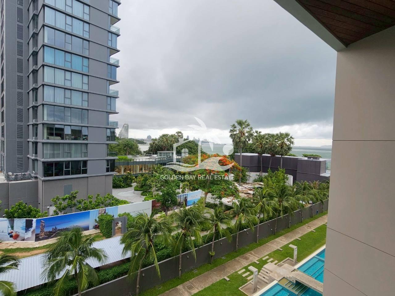 Ananya Beachfront Condominium – Wongamat