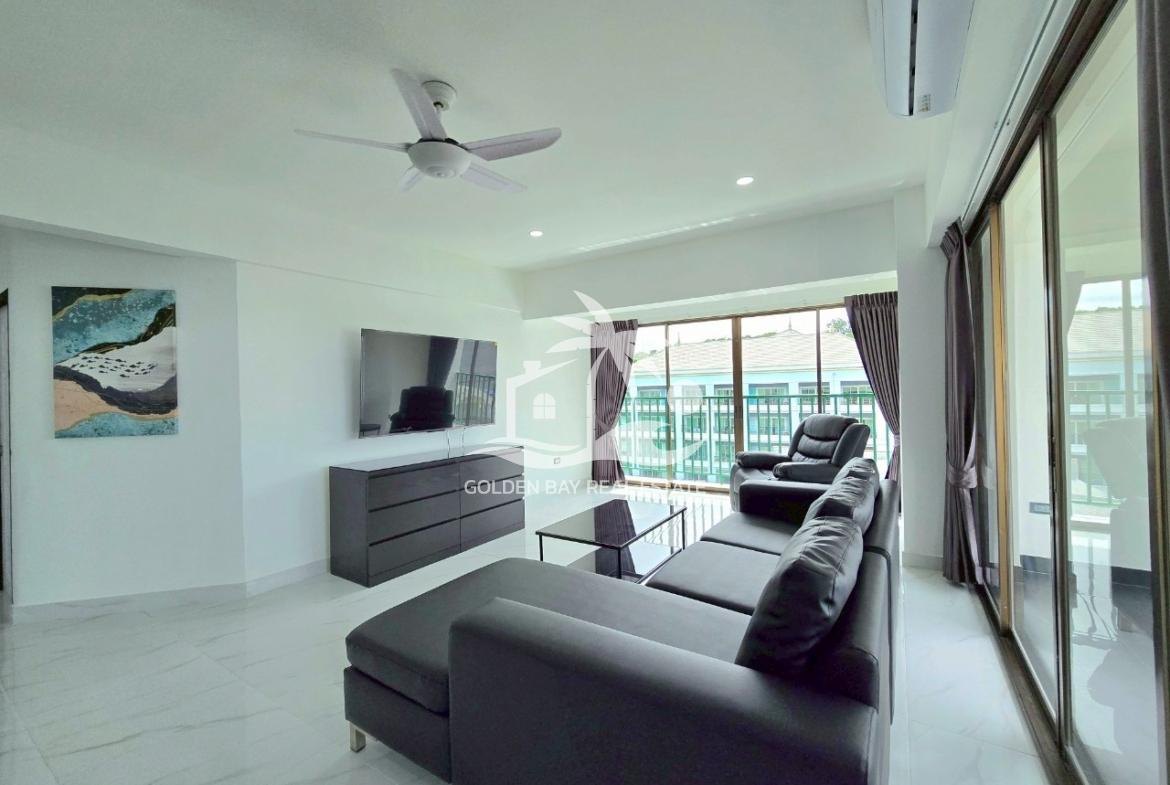 Sombat Pattaya Condotel – Pratumnak Hill
