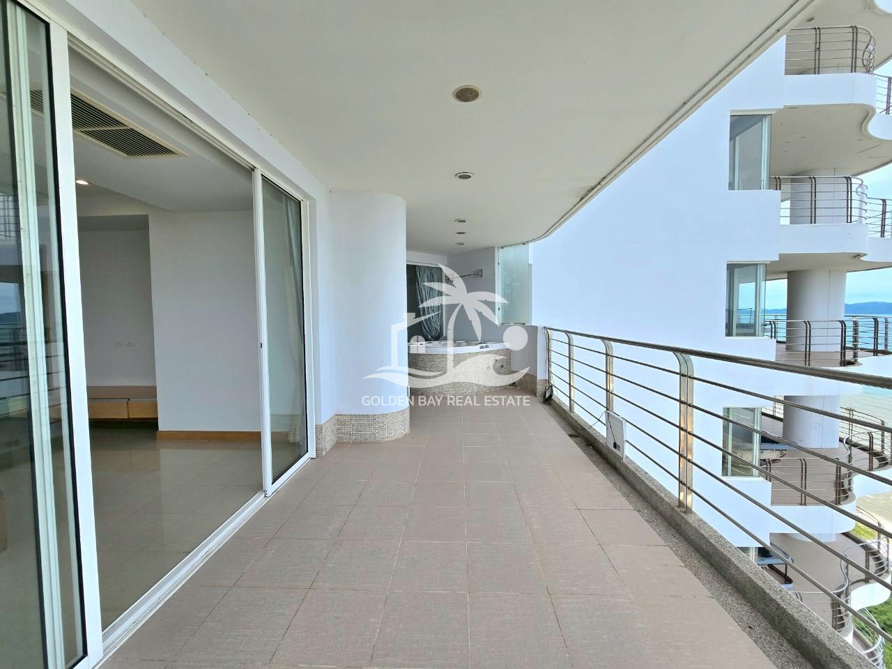 La Royale Beach – Na Jomtien