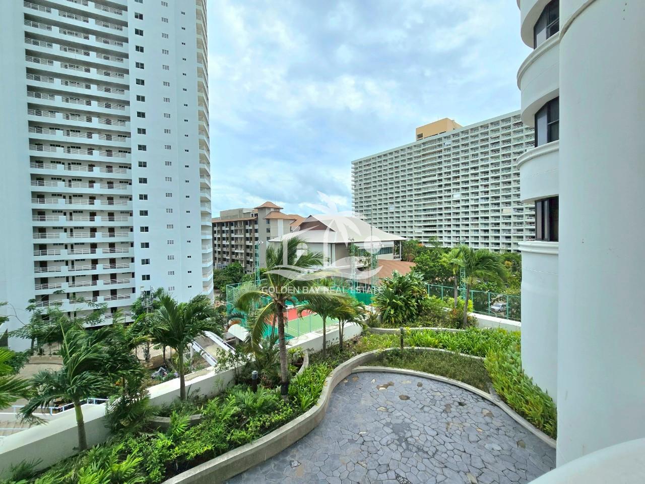 Jomtien Complex – Jomtien