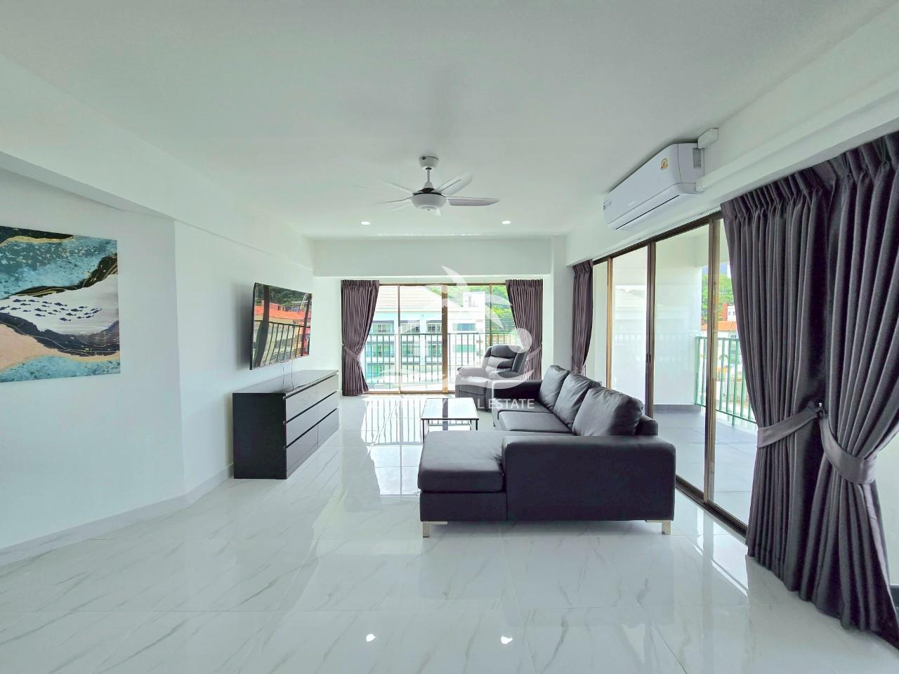 Sombat Pattaya Condotel – Pratumnak Hill
