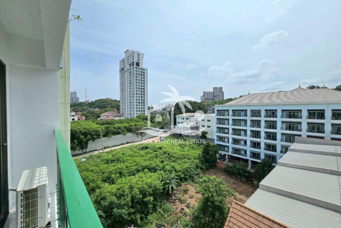 Sombat Pattaya Condotel – Pratumnak Hill