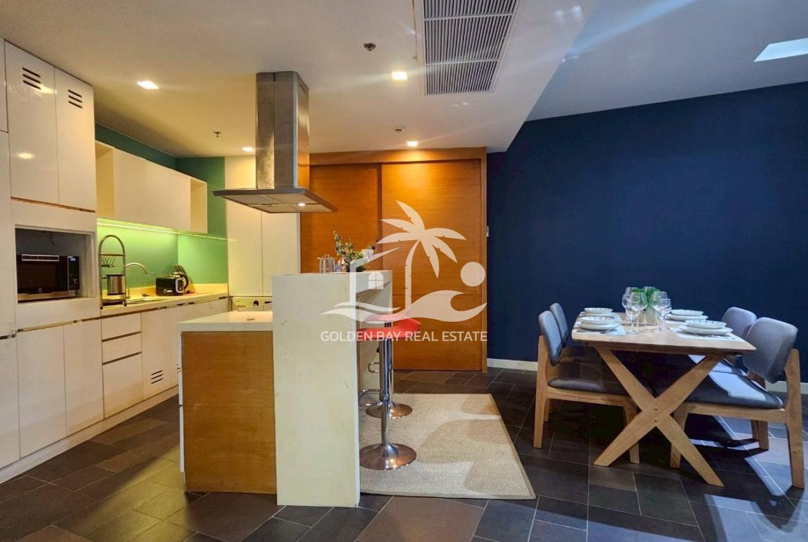 Ananya Beachfront Condominium – Wongamat