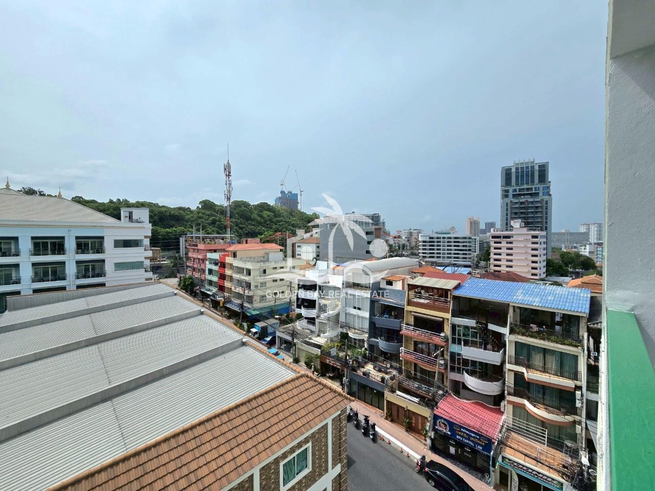 Sombat Pattaya Condotel – Pratumnak Hill