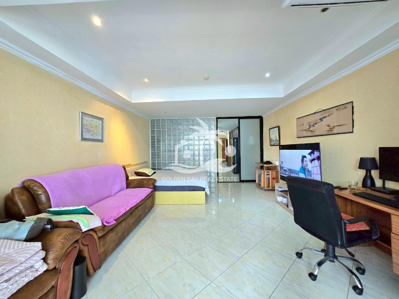 Jomtien Complex – Jomtien