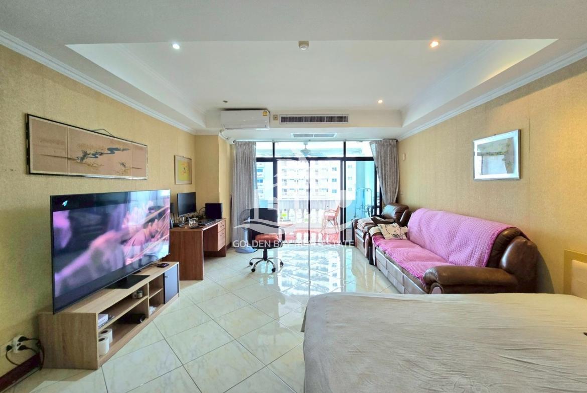 Jomtien Complex – Jomtien