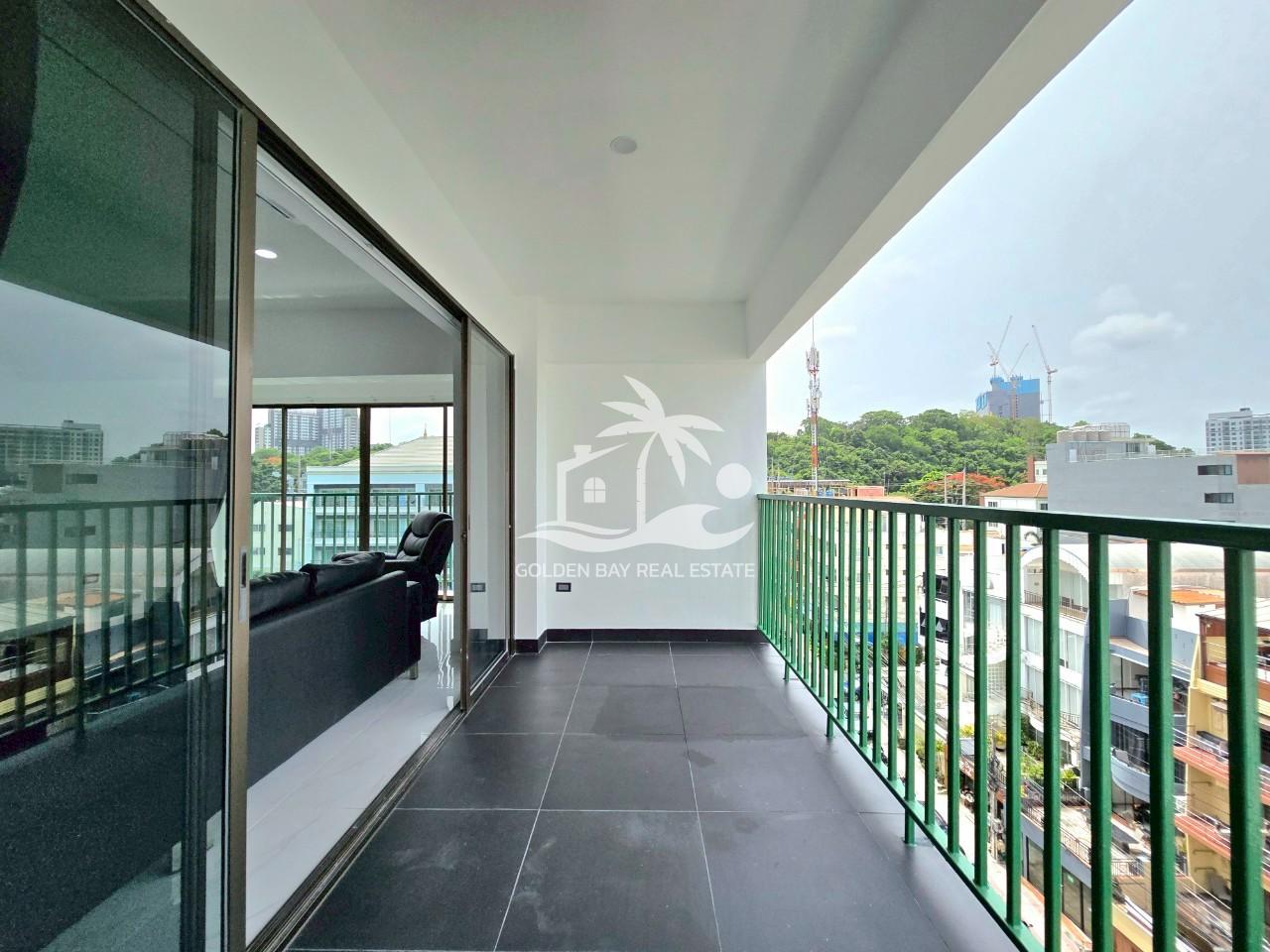 Sombat Pattaya Condotel – Pratumnak Hill