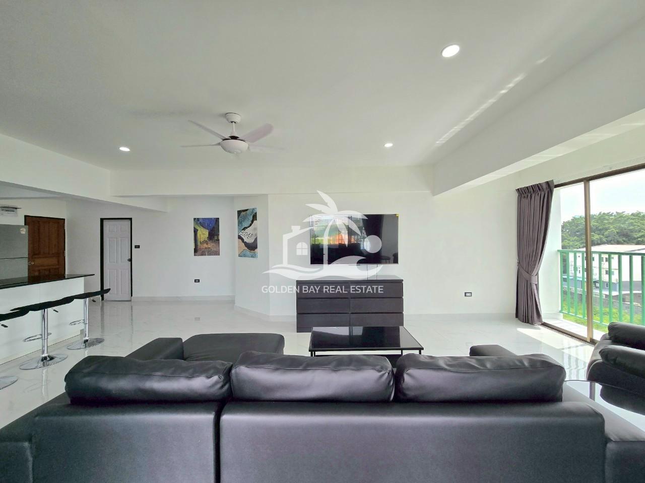 Sombat Pattaya Condotel – Pratumnak Hill
