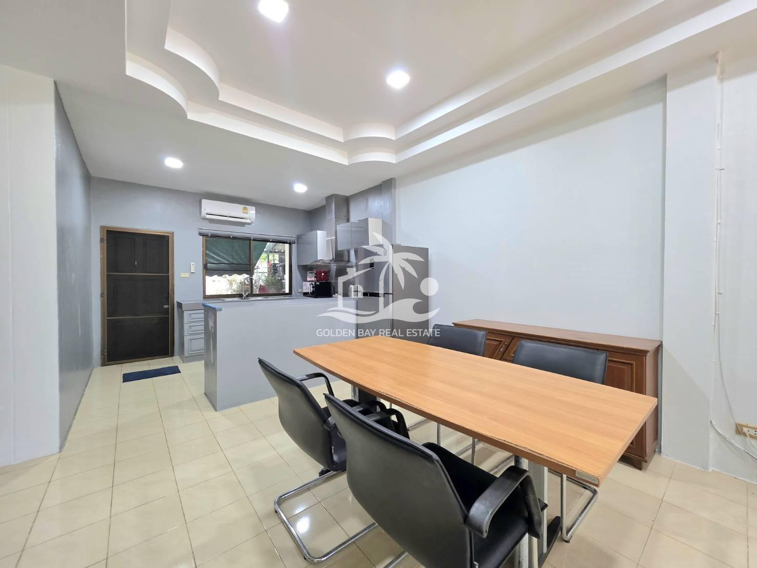 1690538_0 Popo’s Villa – East Pattaya