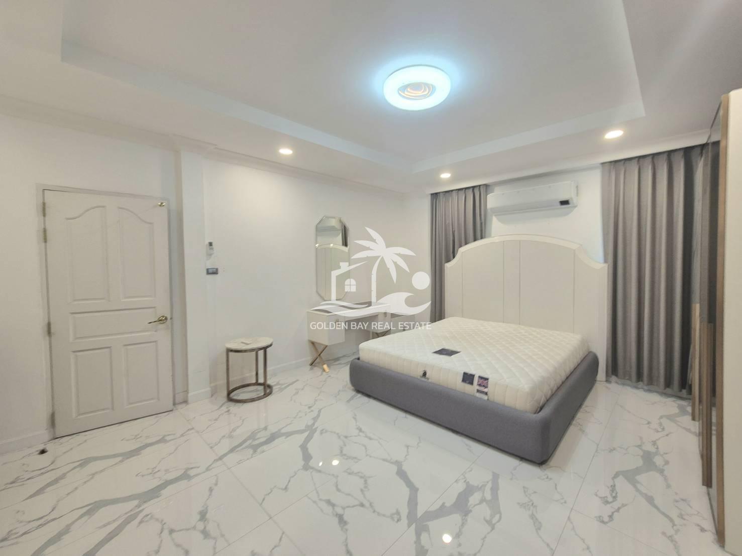 279318_0 Central Park Hillside – East Pattaya