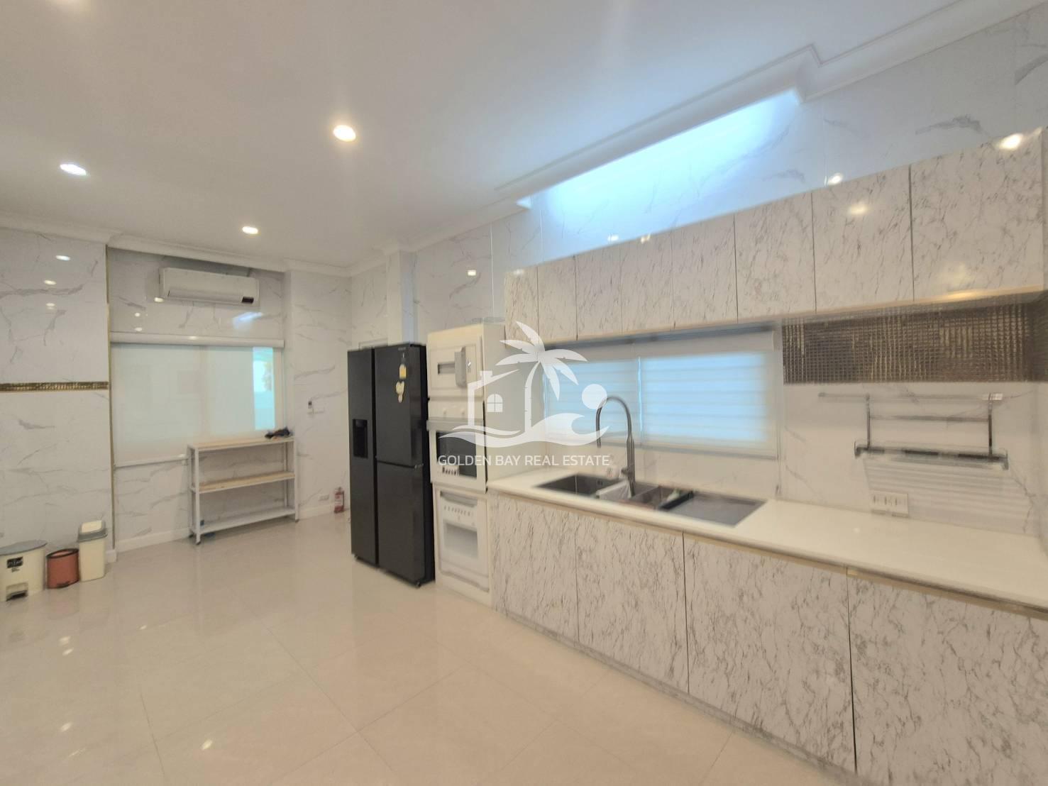 279340_0 Central Park Hillside – East Pattaya