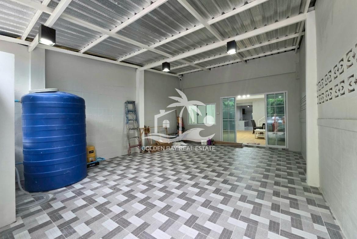 Townhouse in Soi Sukhumvit Pattaya 43 – East Pattaya