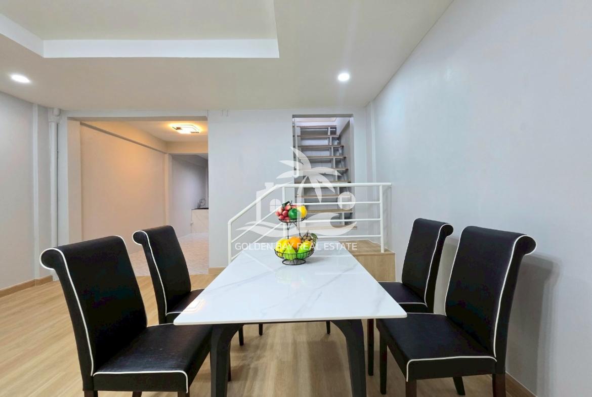 Townhouse in Soi Sukhumvit Pattaya 43 – East Pattaya
