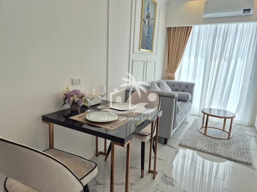 LINE_ALBUM_The Empire 19_250620_17 The Empire Tower – Jomtien