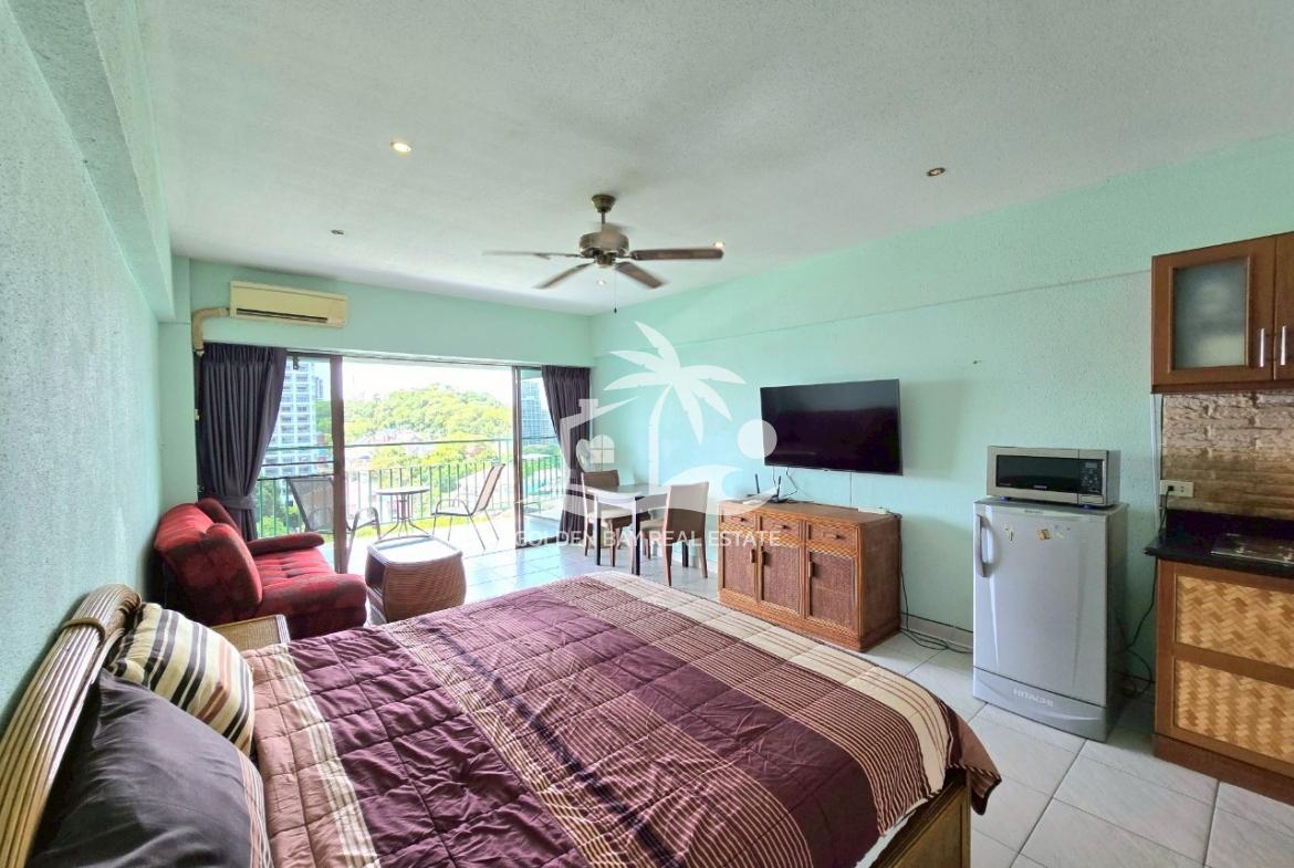 Sombat Pattaya Condotel – Pratumnak Hill