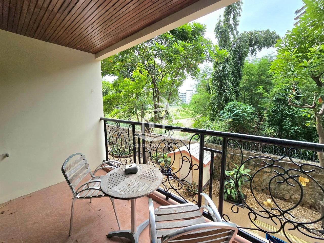 1 (13) Nova Mirage – Wongamat