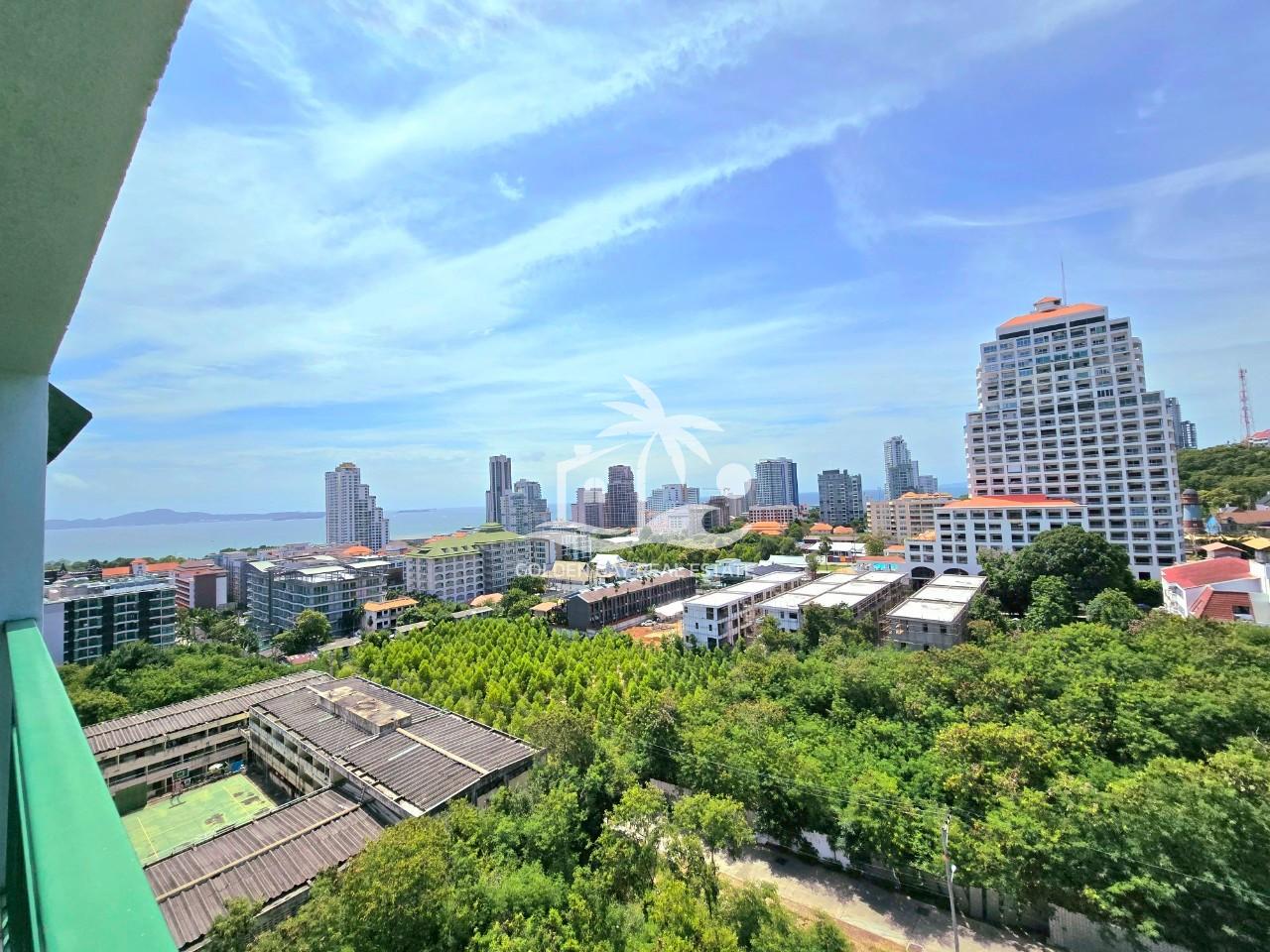 1 (2) Sombat Pattaya Condotel – Pratumnak Hill