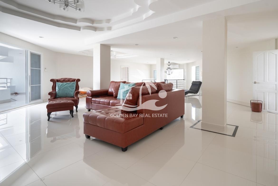 Somphong Condotel – Baan Amphur