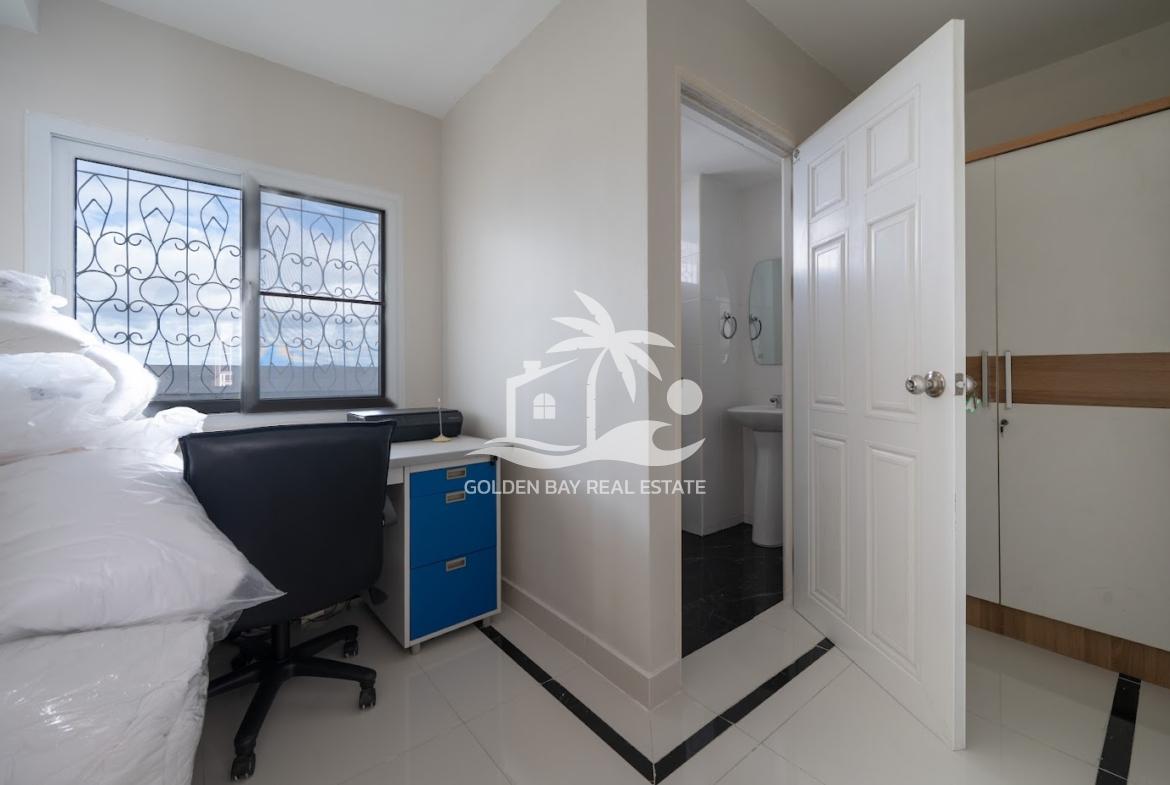 Somphong Condotel – Baan Amphur