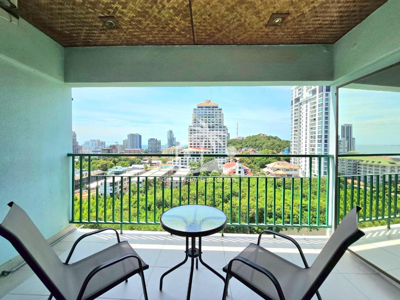1 (7) Sombat Pattaya Condotel – Pratumnak Hill