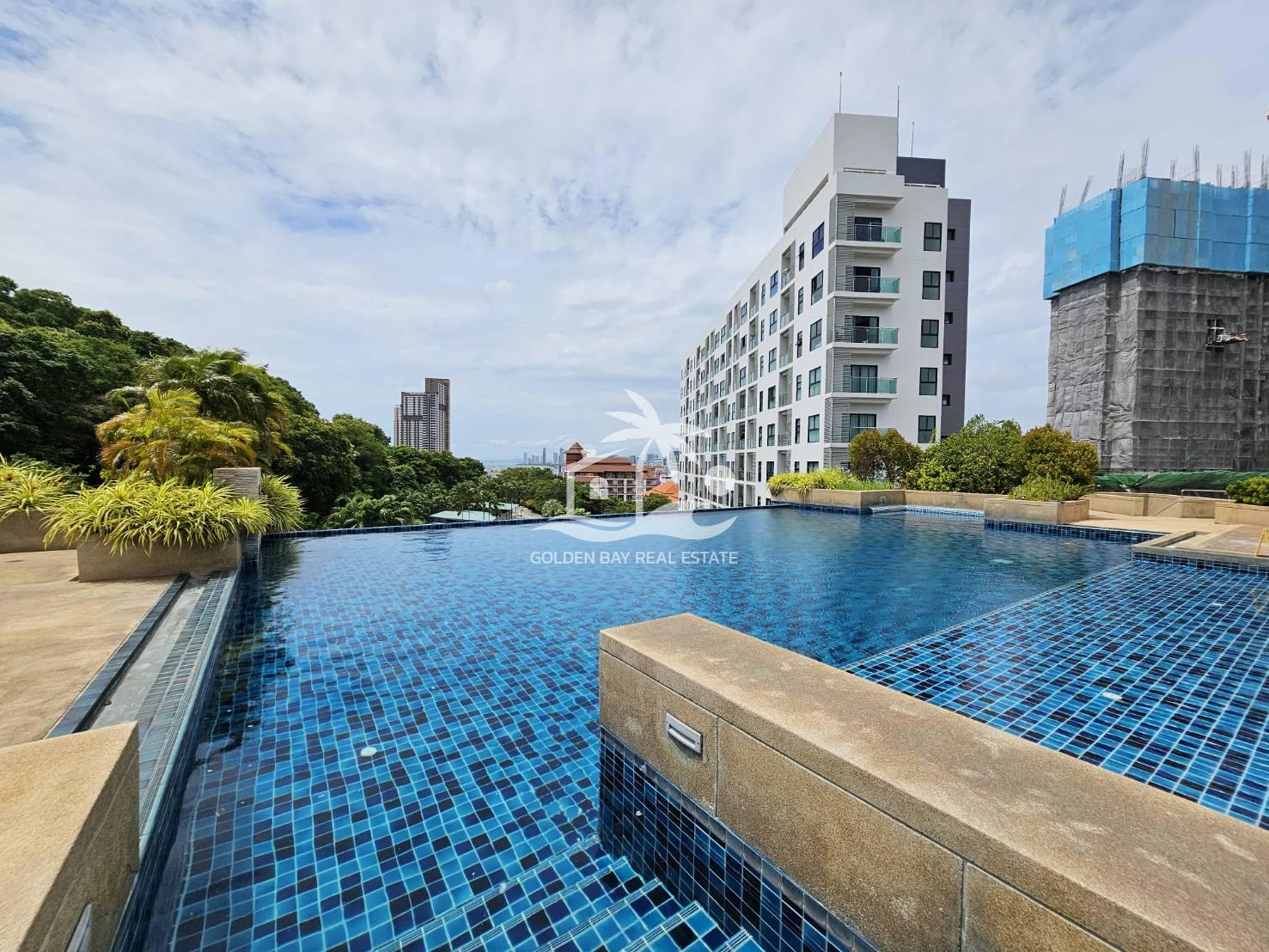 1539289_0 The Axis Condominium – Pratumnak Hill