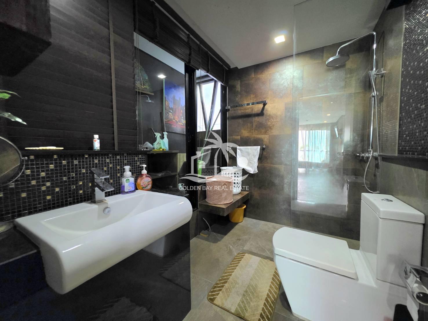 1704142_0 Sixty Six Condo – Pattaya City