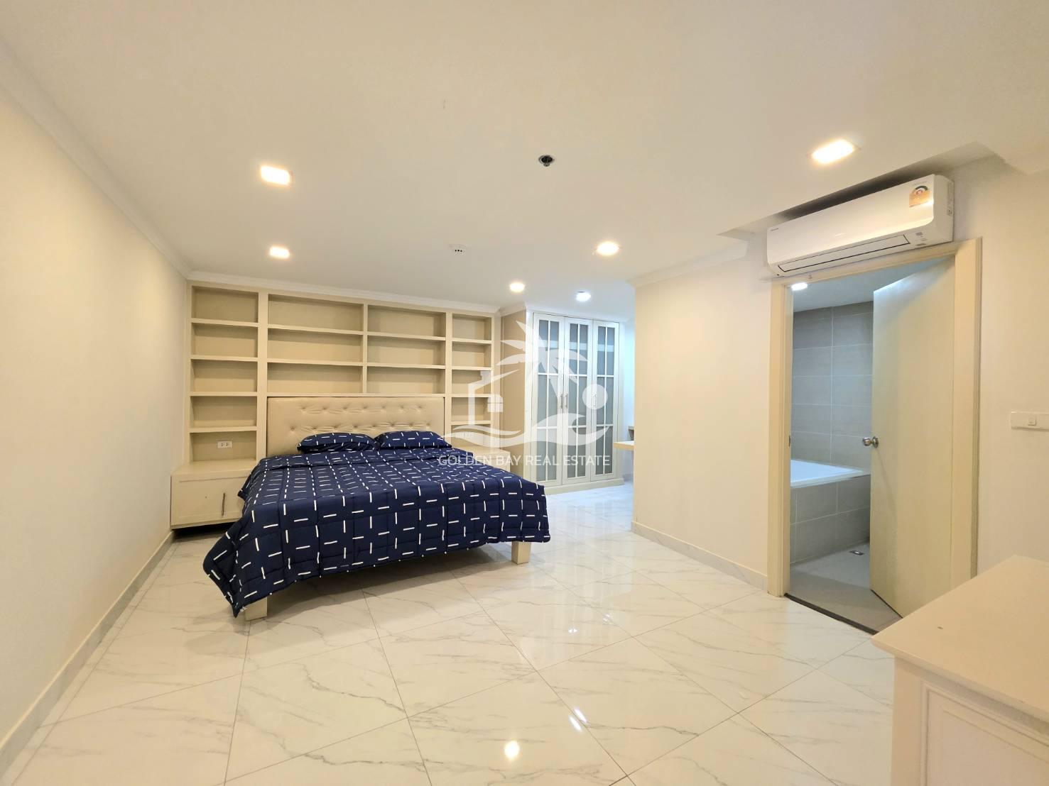 1709304_0 Nirvana Place – Pratumnak Hill