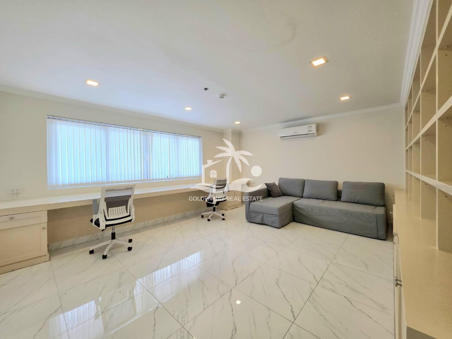 1709309_0 Nirvana Place – Pratumnak Hill