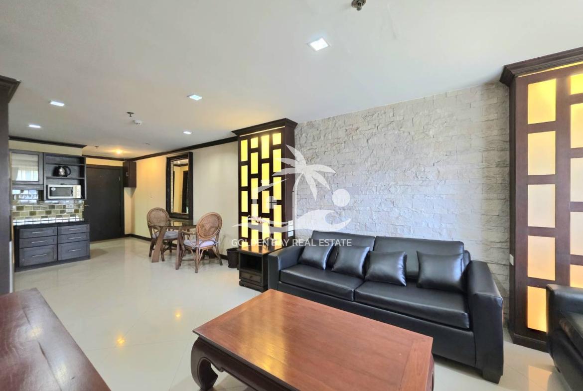 Nirvana Place – Pratumnak Hill
